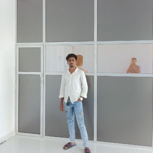 Sliding Windows in BKC (Bandra Kurla Complex)